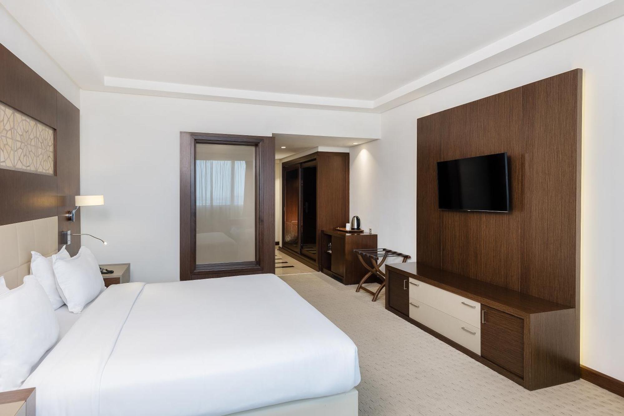 Hotel Radisson Blu & Convention Center,